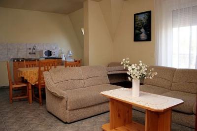 3 Sterne Hotel in Sarvar - Apartements med familiärer Stimmung, Klimaanlage und gut ausgestatteten Küchen - ✔️ Thermal Panzió Sárvár ✔️ Pension mit Küche in Sárvár