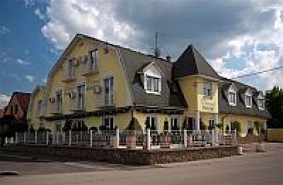 Apartman Hotel in Sarvar - stimmungsfulles Hotel in Sarvar - ✔️ Thermal Panzió Sárvár ✔️ Pension mit Küche in Sárvár