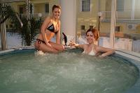 Spezielles Wellnesshotel im 3* Aqua Lux Hotel