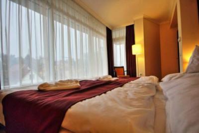 Günstige Unterkunft in Miskolc im romantischen und eleganten Hotel Aurora  - ✔️ Hotel Aurora**** Miskolctapolca ✔️ Hotel in Miskolctapolca