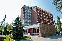 Hotel Napfeny in Balatonlelle, günstige Unterkunft am Plattensee Napfeny Hotel Balatonlelle - Hotel in Balatonlelle mit Halbpension am Ufer der Plattensee - 