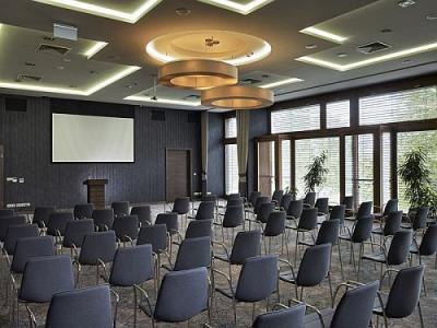 Konferenzraum im Spa und Wellness Hotel barack in Tiszakécske in Ungarn für alles Veranstaltungen - ✔️ Barack Thermal Hotel Tiszakécske ✔️ Spa Hotel Barack