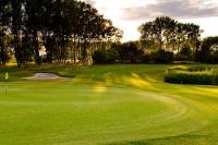 Eine der schönsten Golfbahnen in Mitteleuropa - Golf Club, Bukfurdo, Ungarn