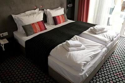 Elegantes freies Hotelzimmer in Badacsony in Bonvino Wellness Hotel zu billigen Preise - ✔️ Hotel Bonvino Badacsony ✔️ Wellness Hotel Bonvino