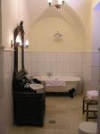 Badezimmer im Schlosshotel  Hedervar Ungarn - Imposantes Hotel mit historischer Umgebung, eleganter Einrichtung und allen Ansprüchen befriedigender Ausrüstung