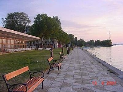 Siofok Hotel Hungaria liegt direkt am Ufer des Balatons  - Hotel Hungaria** Siofok - Ermäßigtes Hotel am Plattensee