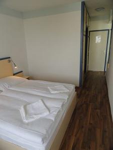Billige Unterkunft in Siofok im Hotel Lido - bequemes Zweibettzimmer - Hotel Lido Siofok - See Balaton, Ungarn