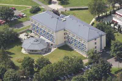 Corvus Hotel Buk - Bukfurdo - Erholungspark in Bük - Corvus Hotel Bük Bükfürdö - Wellness- und Kurhotel in Bükfürdö 