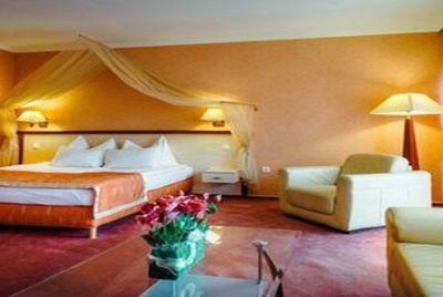 Elegantes romantisches Hotelzimmer in Cserkeszolo in Aqua-Spa Hotel 4* - Aqua Spa Hotel**** Cserkeszőlő - Spa Wellness Hotel in Cserkeszölö mit günstigerem Preis