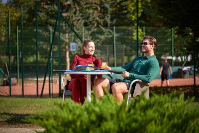 Tennisplatz im 4-Sterne-Hotel Danubius Hotel  Buk - ✔️ Danubius Hotel Bük**** ✔️ Wellnesshotel in Bükfürdő