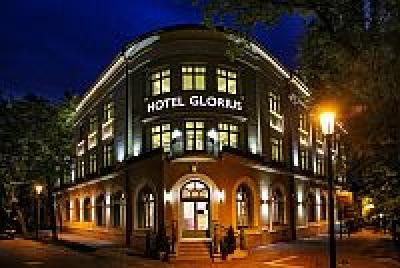 Grand Hotel Glorius 4* Makó mit Ticket zum Hagymatikum-Bad - ✔️ Grand Hotel Glorius 4* Makó - Hotel Glorius Makó