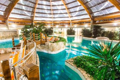 Spezielle Wellnessangebote in West-Ungarn, im Hotel Gotthard - ✔️ Gotthard Therme Hotel**** Szentgotthárd - Wellness- und Konferenzhotel Gotthard in Szentgotthard, in der Nähe der österreichischen Grenze