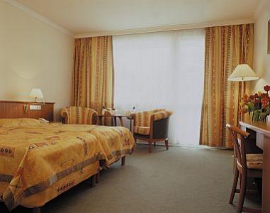 Spa Thermal und Wellness Hotel in Heviz - ✔️ NaturMed Hotel Carbona**** Hévíz ✔️ Thermalhotel in Hévíz