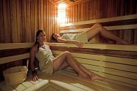 Sauna im Hotel Historia Veszprem mit Wellnessleisten