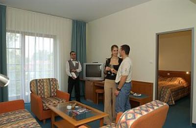 Hotels in Hajduszoboszlo - Spa Thermal und Wellness Hotel - Kururlaub in Ungarn - Hotel AquaSol**** Hajdúszoboszló - Kur und Thermalhotel in Hajduszoboszlo