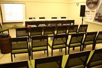 Konferenzraum im Echo Residence All Suite Luxury Hotel in Tihany, am Balaton