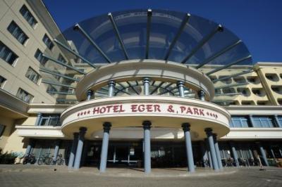 Hotel Eger Park - 4-Sterne Hotel in Eger - Hotel Eger**** Park Eger - Rabatt Wellnesshotel in Eger, Ungarn