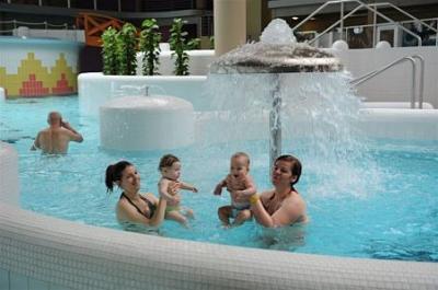 Wellnesswochenende in Szeged in Aquapolis Erlebnisbad mit Unterkunft in Wellness Hotel Forras - ✔️ Hunguest Szeged ✔️ Wellnesshotel Forrás in Szeged