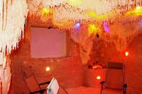 Salzgrotte mit Licht- und Tontherapie im Hotel Zenit