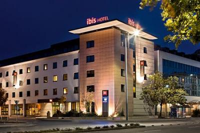 Hotel Ibis Gyor 800 m vom Stadtzentrum zu günstigen Preisen - ✔️ Hotel Ibis *** Győr - 3 Sterne Hotel in Györ
