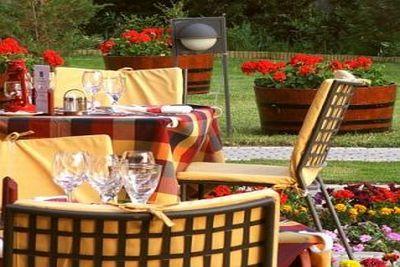 Castrum Hotel - Frühstück im Hotel Castrum - ✔️ Castrum Hotel**** Szekesfehervar - Castrum in Szekesfehervar
