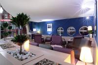 Business-Corner im Lobby vom Castrum Hotel