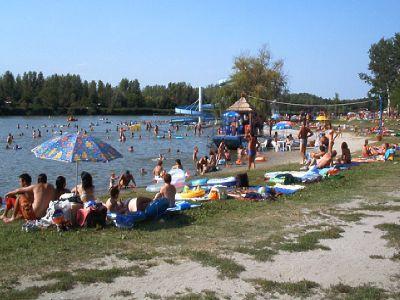 Hotel Tó Szelidi-See - Szelidi-See Strand mit billiger Unterkunft - Tó Szálló Szeliditópart - Sonderangebote im See Szelidi auf Dunapataj