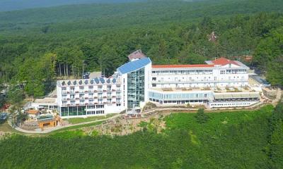 Hotel Ozon Matrahaza mit Wellnessleisten und atemberaubenden Panorama - ✔️ Hotel Ózon Mátraháza ✔️ Ózon Wellness Aktion