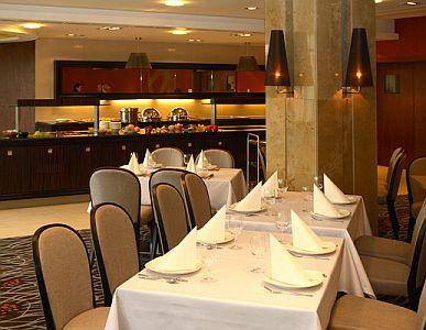 4* Saliris Resort Wellness Hotel zu ermäßigten Preisen mit Halbpension - ✔️ Saliris Hotel Egerszalok ✔️ Spa Hotel in Egerszalok