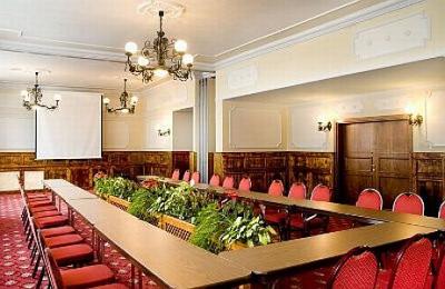 Erschwinglicher Konferenz- und Tagungsraum im Silvanus Hotel - ✔️ Silvanus Hotel Visegrád ✔️ Wellnesshotel Silvanus