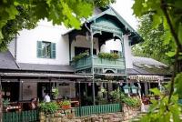 Schweizer Haus Pension in Nyiregyhaza mit Panoramaaussicht auf Sosto Thermalsee