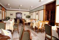 Restaurant von Schweizer Haus Pension - günstige Preise und leckere ungarische Gerichte