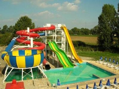 Erleben Sie Wasserpark und Slide Park in Session Hotel**** - ✔️ Hotel Session**** Aqualand Ráckeve ✔️ Thermalhotel Session