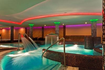 Wellness-Wochenende mit Halbpension in Ungarn am Lake Bank - ✔️ Tó Wellness Hotel*** Bánk ✔️ Wellnesshotel Tó Hotel Rabatt 