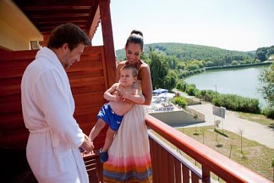 Hotel See Bank Zimmer mit Panoramaaussicht auf dem See Bank - ✔️ Tó Wellness Hotel*** Bánk ✔️ Wellnesshotel Tó Hotel Rabatt 