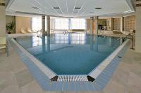 Wellnesshotel Rubin Budapest - Schwimmbecken im Hotel Rubin Wellnesshotel